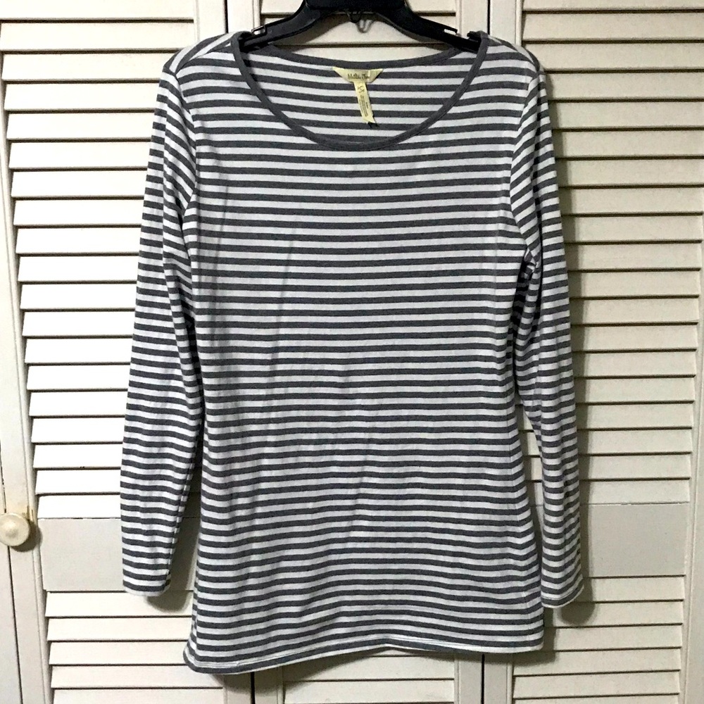 VGUC Matilda Jane First in Line gray stripe tee L